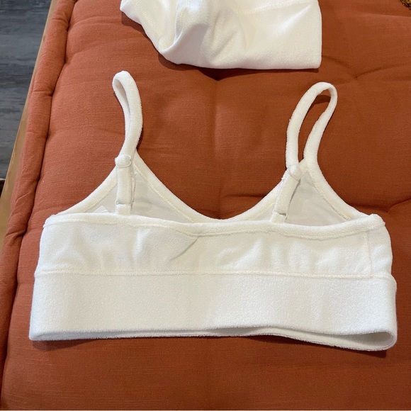 Madewell Towel Terry Scoopneck Bralette and Biker Shorts - Picture 9 of 14